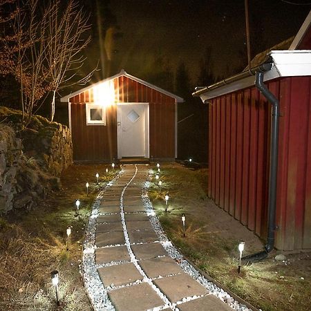 Villa Skogsstuga I Bassholma Munka-Ljungby Exterior foto